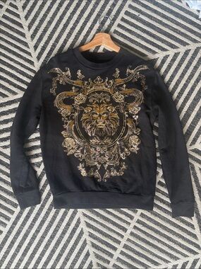 Zara Black Crewneck Sweater with Gold Baroque Lion Motif